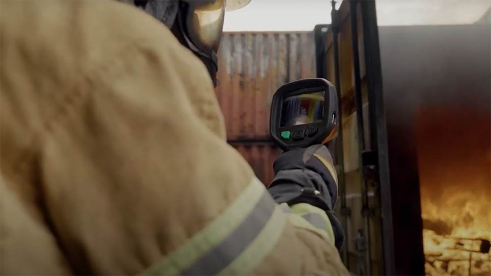 TICs FLIR Kxx-Series: Projetado para apoiar os bombeiros da chamada à limpeza